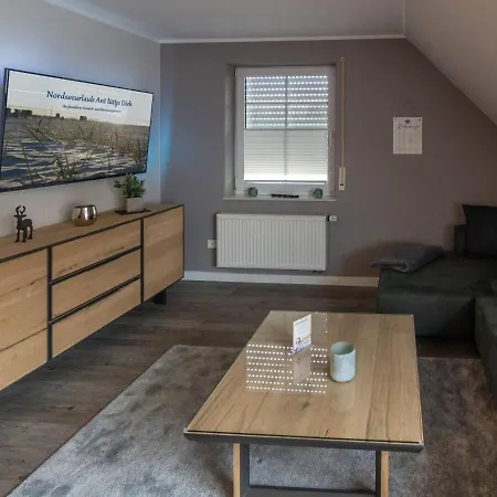 Ferienwohnung Lutten Uttied Lägenhet *